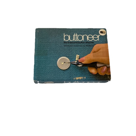 Vintage Buttoneer by Dennison 5-Second Button Attacher As Seen On TV 1970s Ronco - Picture 1 of 4